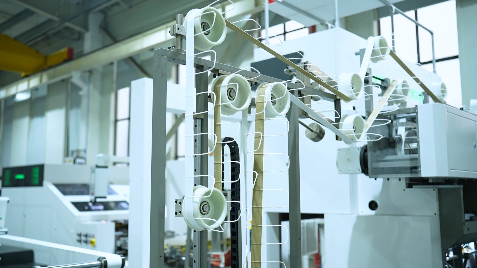 OYANG-TECH18-Servo-Control-Paper-Bag-Making-Machine.jpg