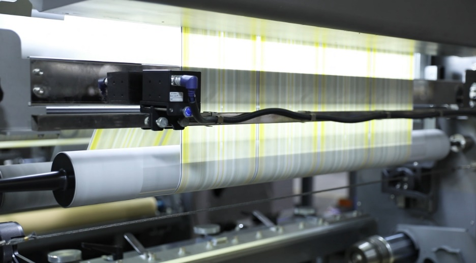 Finished Printed Film Roll Ready for Converting