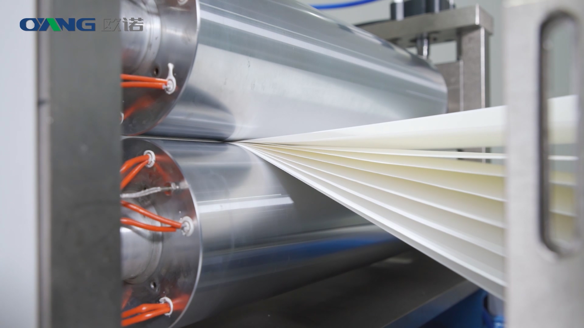 Multi-layer paper hot press laminating